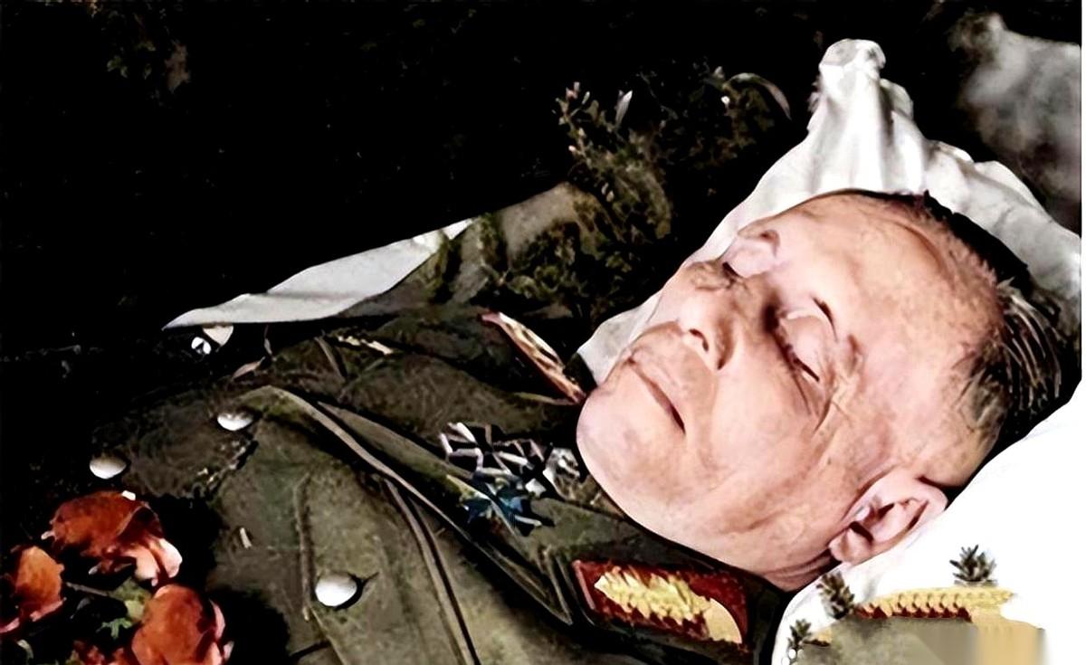 “我15分钟后就死了。”一个爹，对着自己15岁的儿子，平静地说出这句话。这可