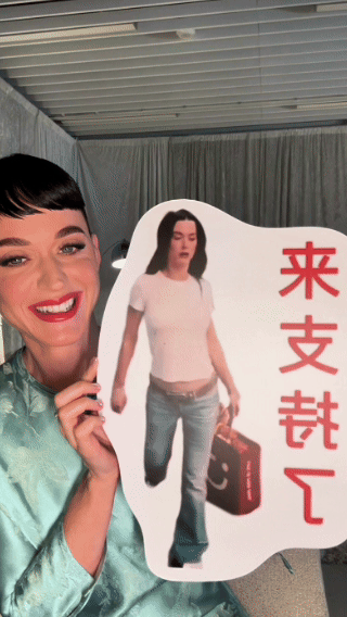 看完这场演唱会，我宣布水果姐是我心中的舞台天花板，无论是唱功、舞技还是表现力都无