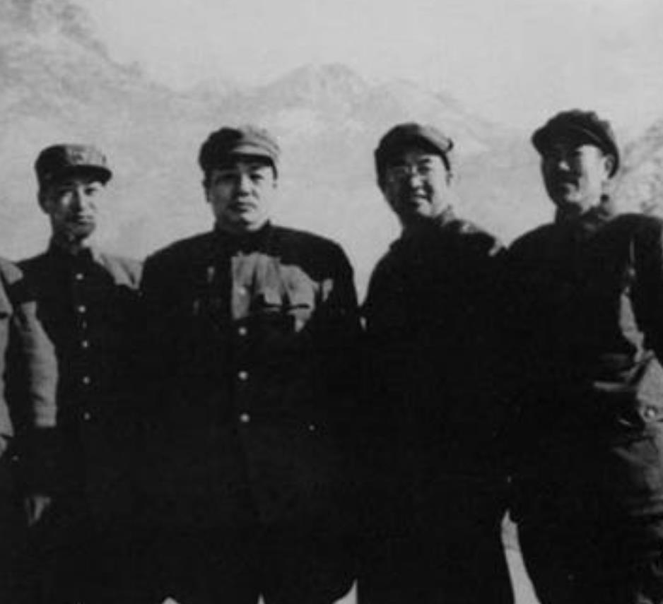 1950年，东北边防军成立时，第13兵团黄司令被提名为边防军副司令。谁料报告上去