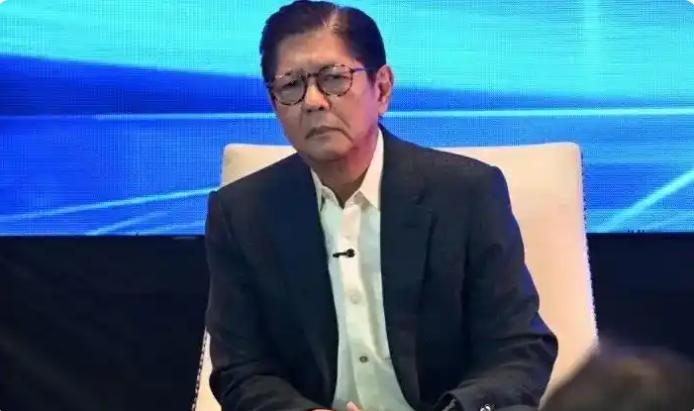 9月26日，菲律宾参议长加查利安说了一句话：只要最高法院不下临时限制令，弹劾庭该