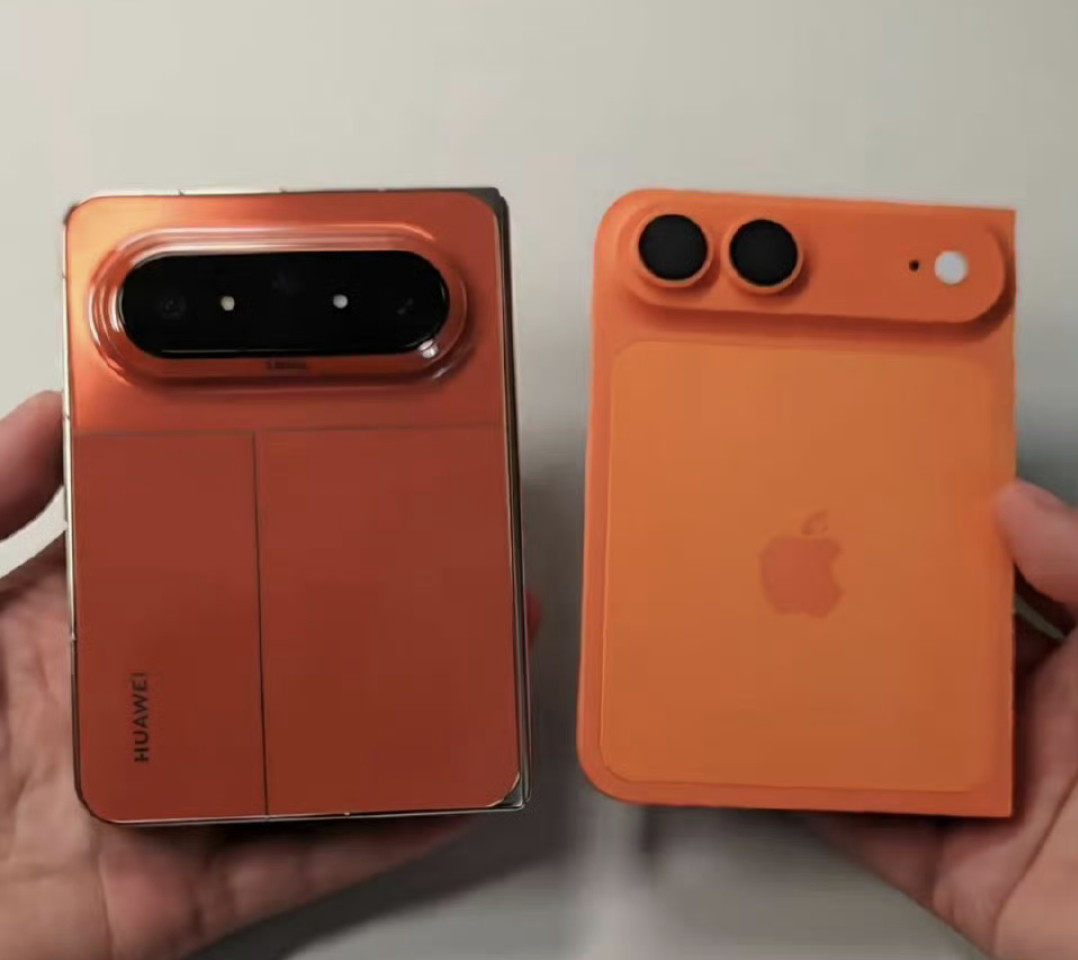 华为折叠屏对比iPhone折叠屏估计iPhone折叠屏的价格会在1W2起步。同