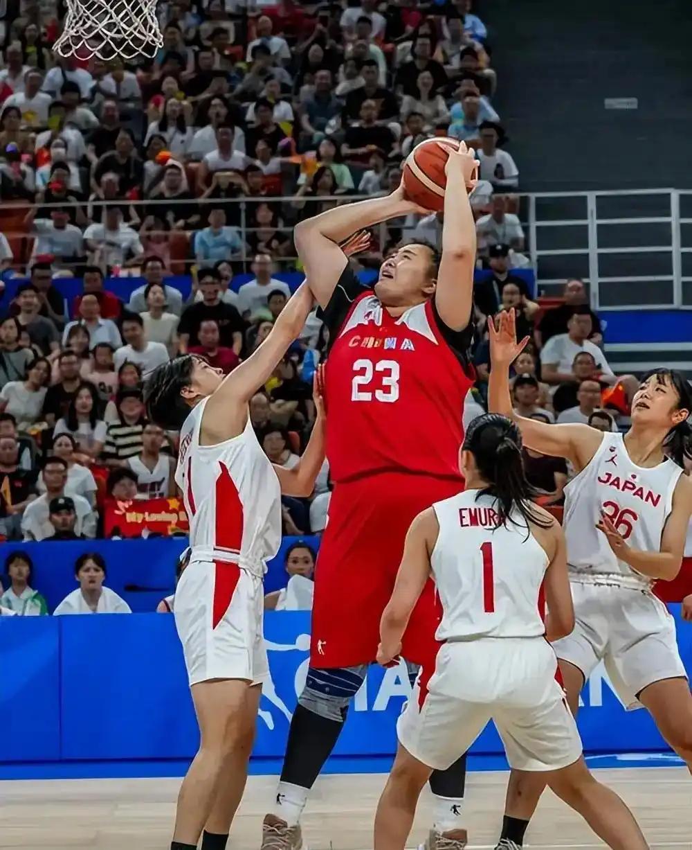 定了？真要裁掉刘禹彤？把人家招入国家队，就为了打几场热身赛？宫鲁鸣一定会为这