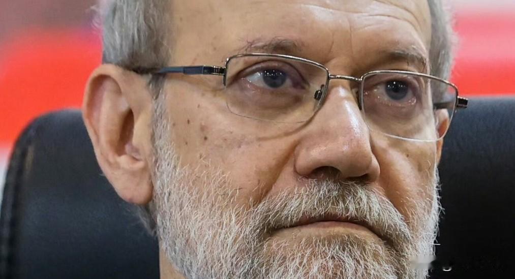 纽约时报：伊朗硬钢到底伊朗方面现在的判断是，美国军事打击已经不可避免，而且迫