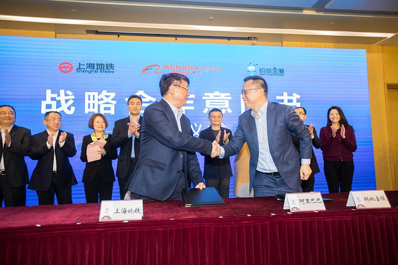 前阵子看到上海和合肥签了战略合作协议，第一反应是终于不藏着掖着了。很多人之前只