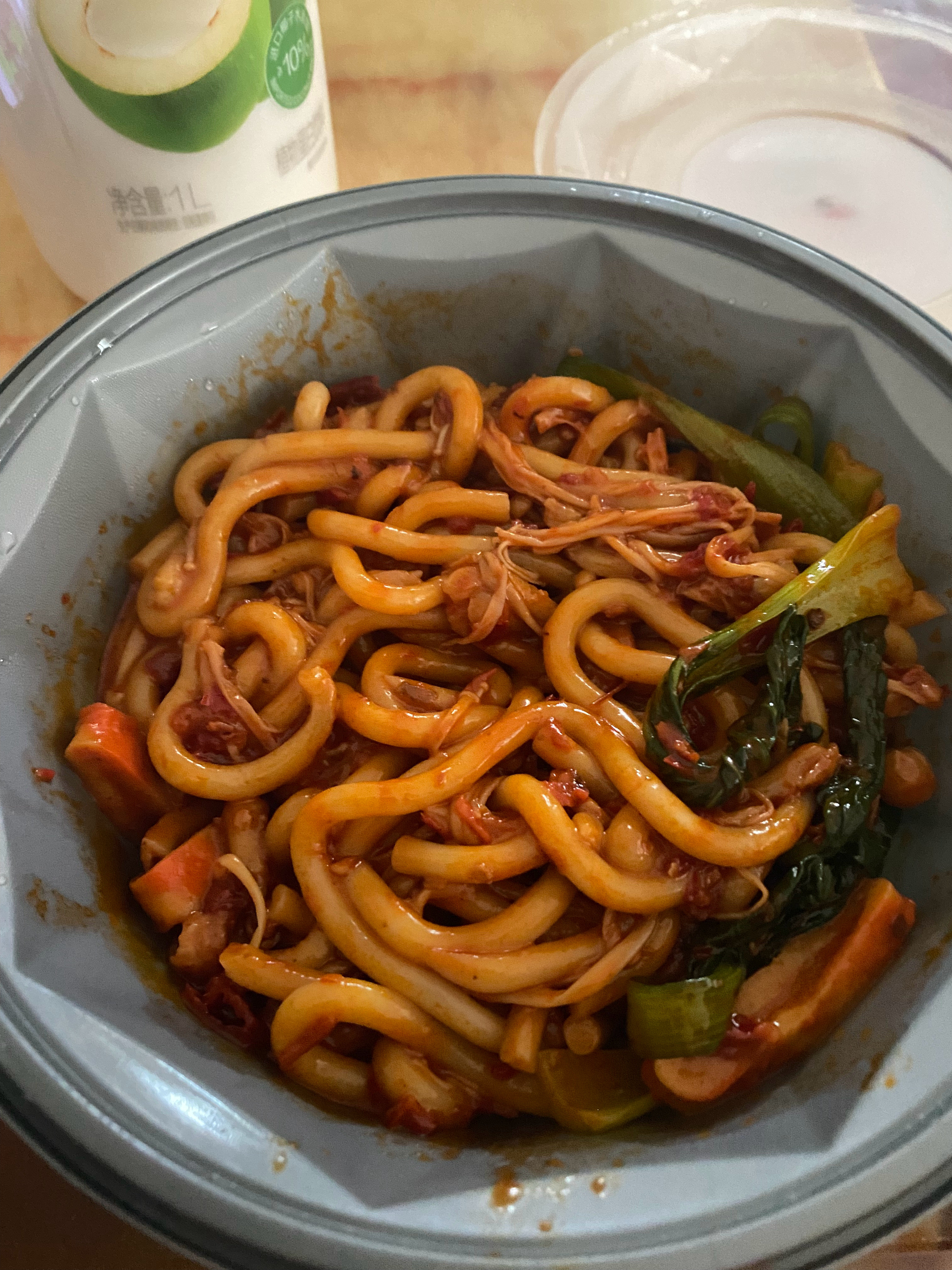 终于开始了今天第一餐。