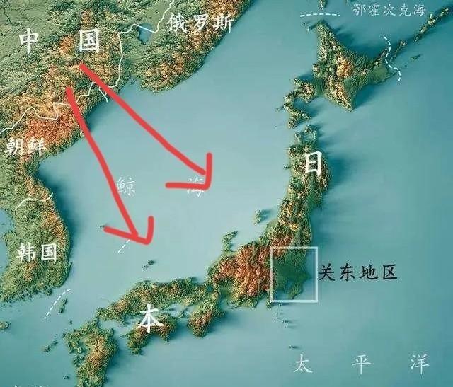 有日本网友表示，就算真的开火也打不到日本本土，因为会在冲绳一带就被完全抵挡住了。