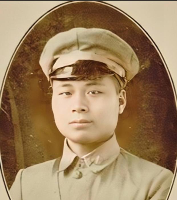 1961年，邱行湘已经54岁了，原74军军长邱维达见他还是单身，就说：“有个30