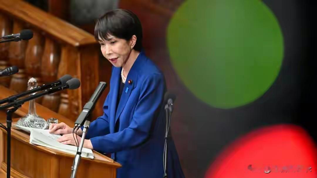 高市早苗打起独岛的主意！韩国很生气自从这个日本女首相高市上任以来，犹如一条疯狗
