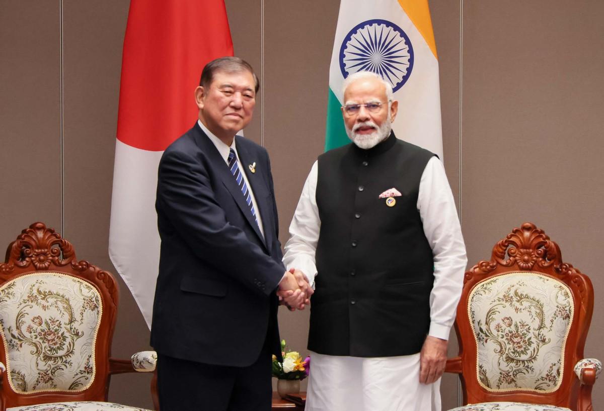为了抗衡中国，日本考虑向印度投资10万亿据日本共同社21日报道，日本政府正考