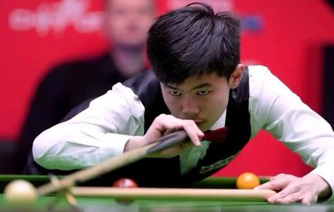 单局限时赛第一轮结束中国总共有12人晋级第二轮64强。他们是：庞俊旭，吴宜