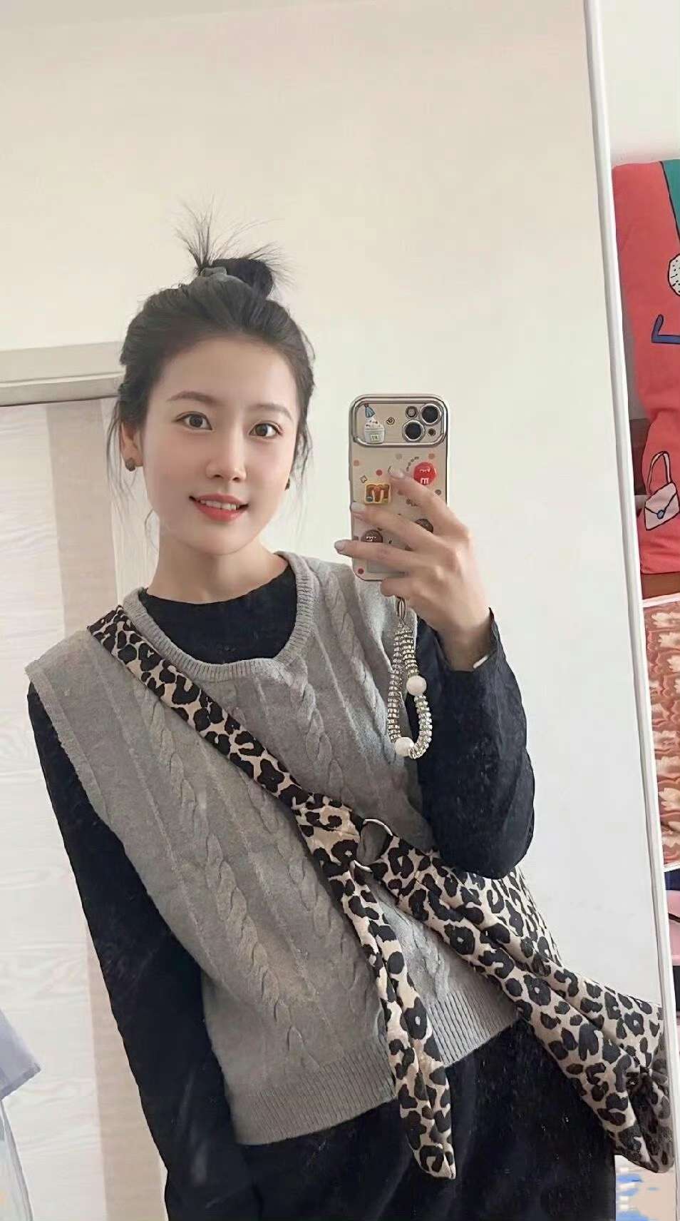 相亲认识的女孩，说只谈过一个对象，该相信她吗？