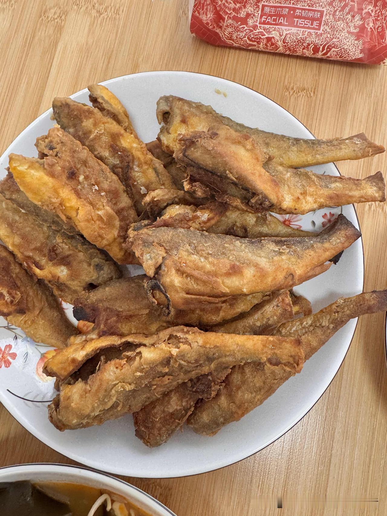 在内地生活，想吃海鲜了怎么办？很简单，网上下单，一般次日到货，远的隔日。那么，网