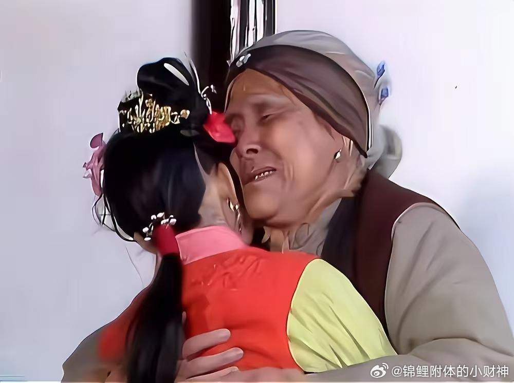 你根本不知刘姥姥赎巧姐花了多少钱，凤姐留了后手！巧姐被舅舅卖入青楼过了一年生不如