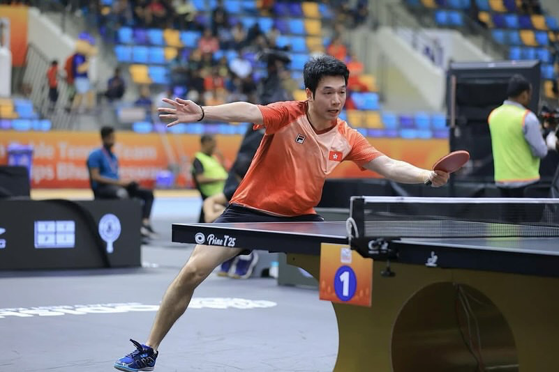 何钧杰：印度亚锦赛🥈每一届的遗憾终于在这一届团体赛转化为成果感谢教练的信任