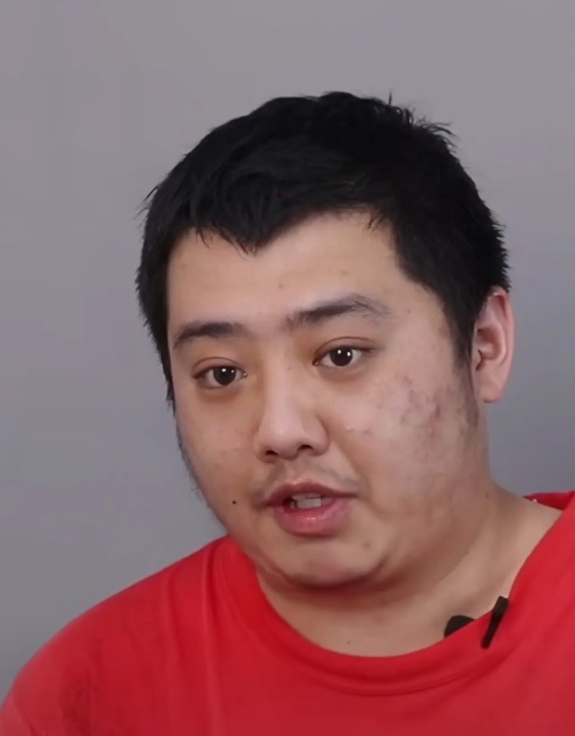 “爷爷是开国少将，你还送外卖？”广州一名外卖员的爷爷曾是开国少将，爸爸是空降兵。