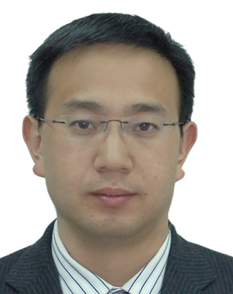 张涛，1975年生于四川苍溪，19岁时即1994年参加高考考上大学本科，就读于四