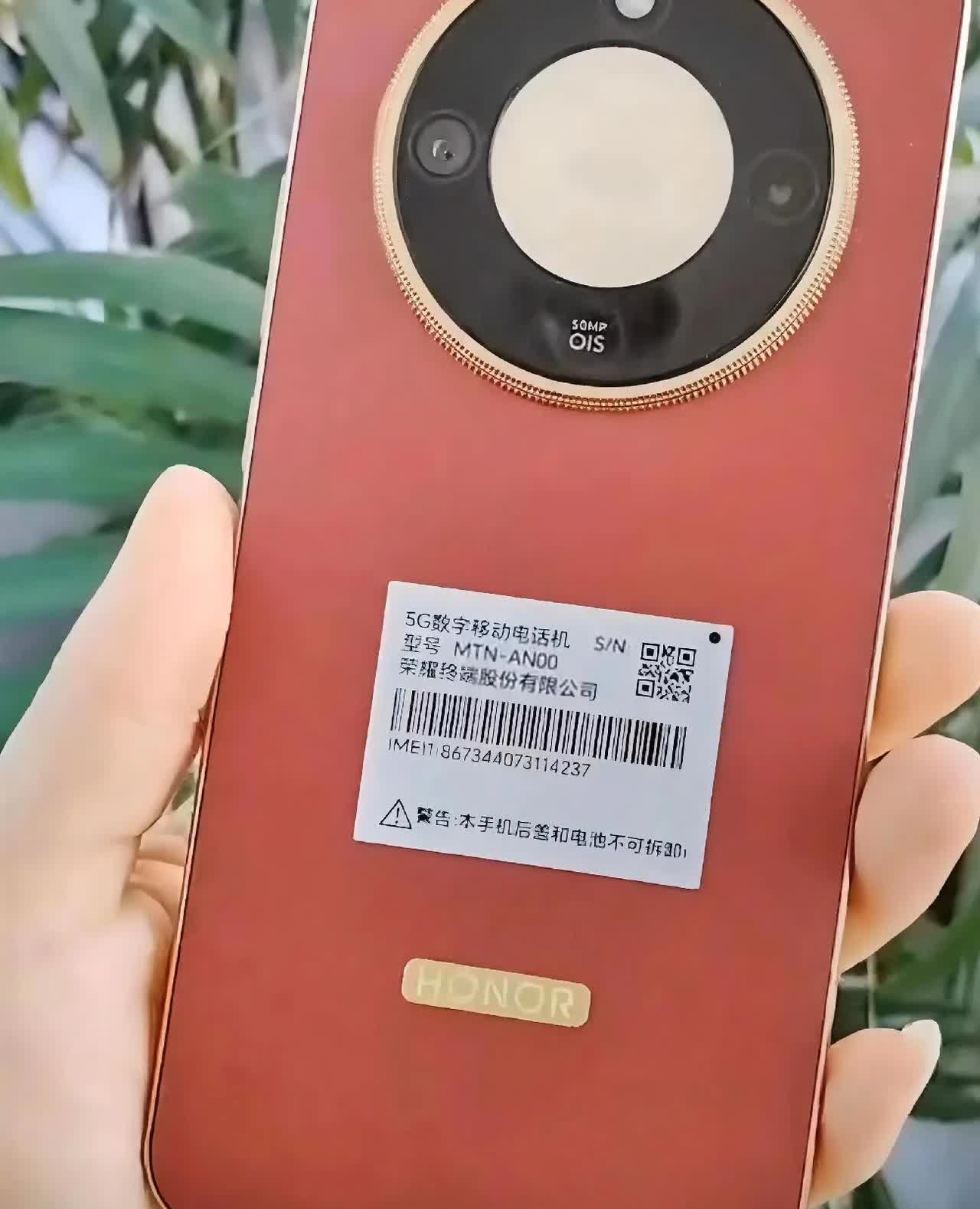 荣耀冲击千万销量的X系列即将更新，配置上在千元机价位端是比较有诚意的，8300m