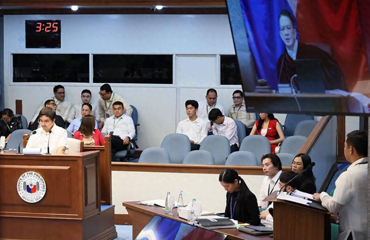 7月14日，菲参议员卡耶塔诺就莎拉威胁一案，在庭审中质询国调局作证官员洛托克。