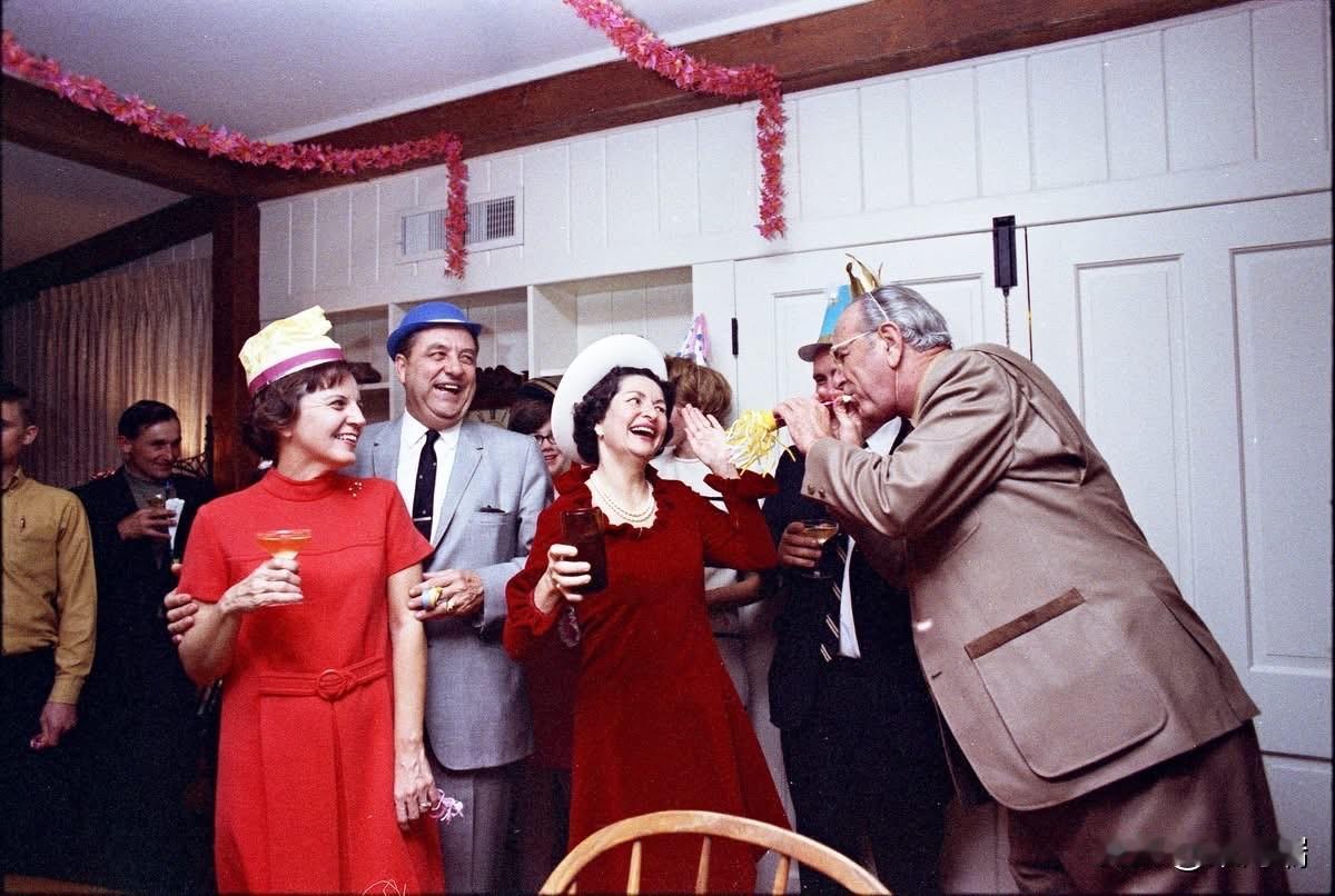 历史上的今天：美国第36任总统林登·贝恩斯·约翰逊(LyndonB.Joh