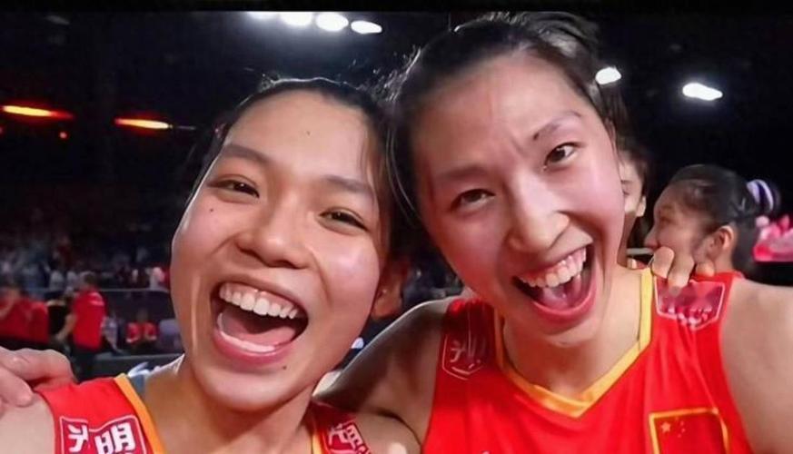 庄宇珊锁定土超主力，吴梦洁的转会就有点意思了刚刚助力队伍获得意大利女排联赛冠