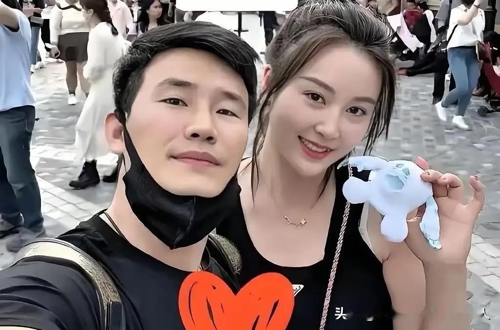 嘎子谢孟伟这事儿，真是给大家上了生动一课：啥叫“战略性破产”！住着月供12万