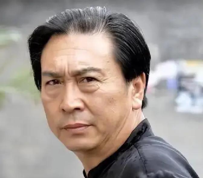 《大宅门》导演郭宝昌亲口承认：全剧最难演的，不是陈宝国的七爷，而是只有19句台词