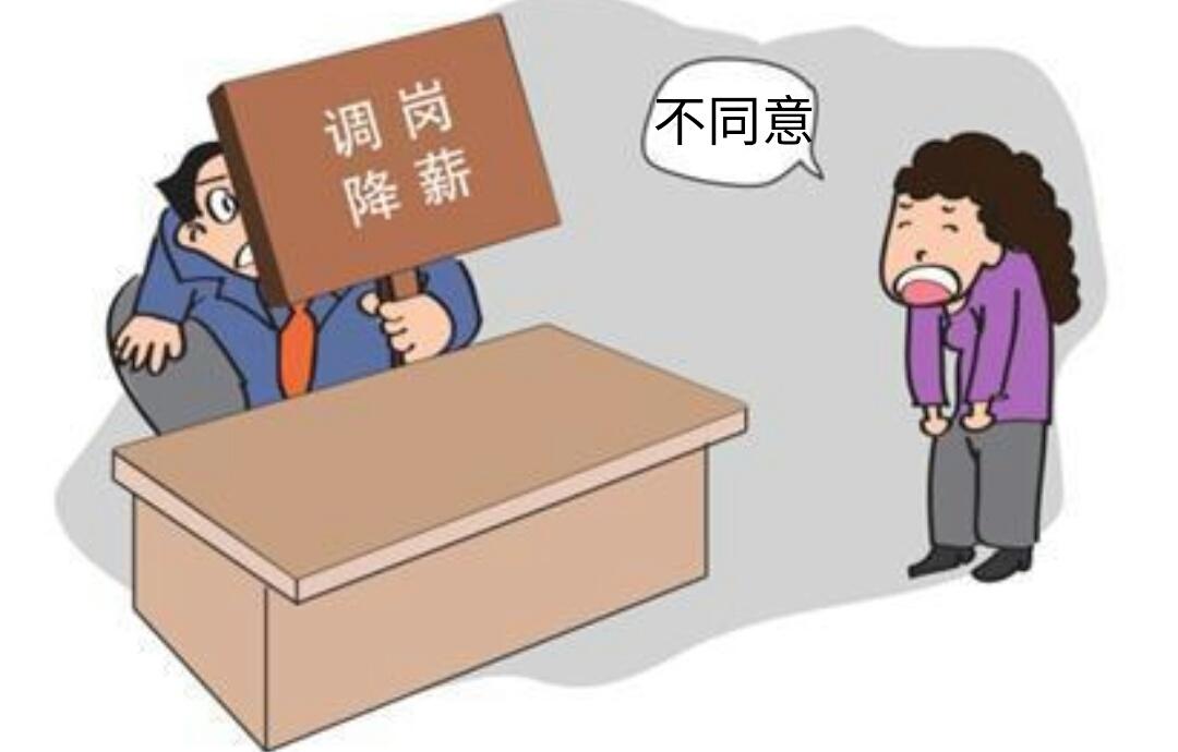 海南东方，一男子因工作突出，被老板调任某公司担任前厅经理，月薪涨到7300元。不