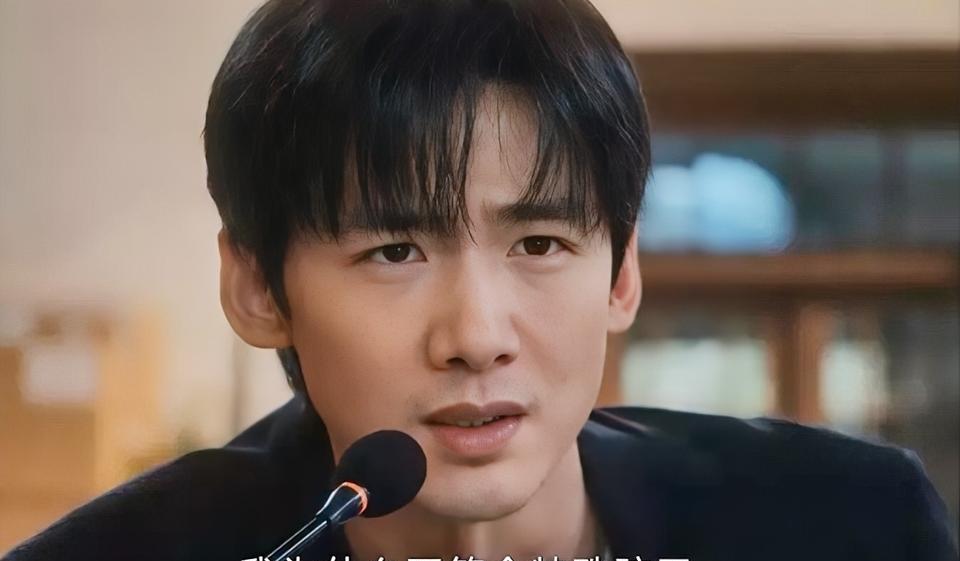 《正当防卫》，李沐风的黑化，踩中了3个人性的弱点：1、他是个善良的公民，见义勇