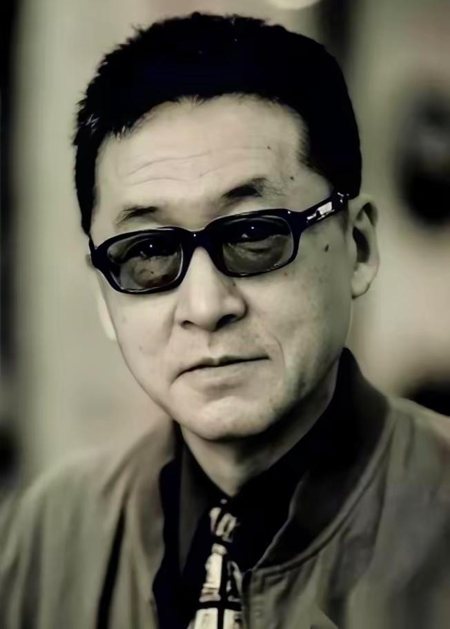 李敖人走了，却留下了一份比他文章还狠的遗嘱。遗嘱里，大部分财产给了妻子王小屯和