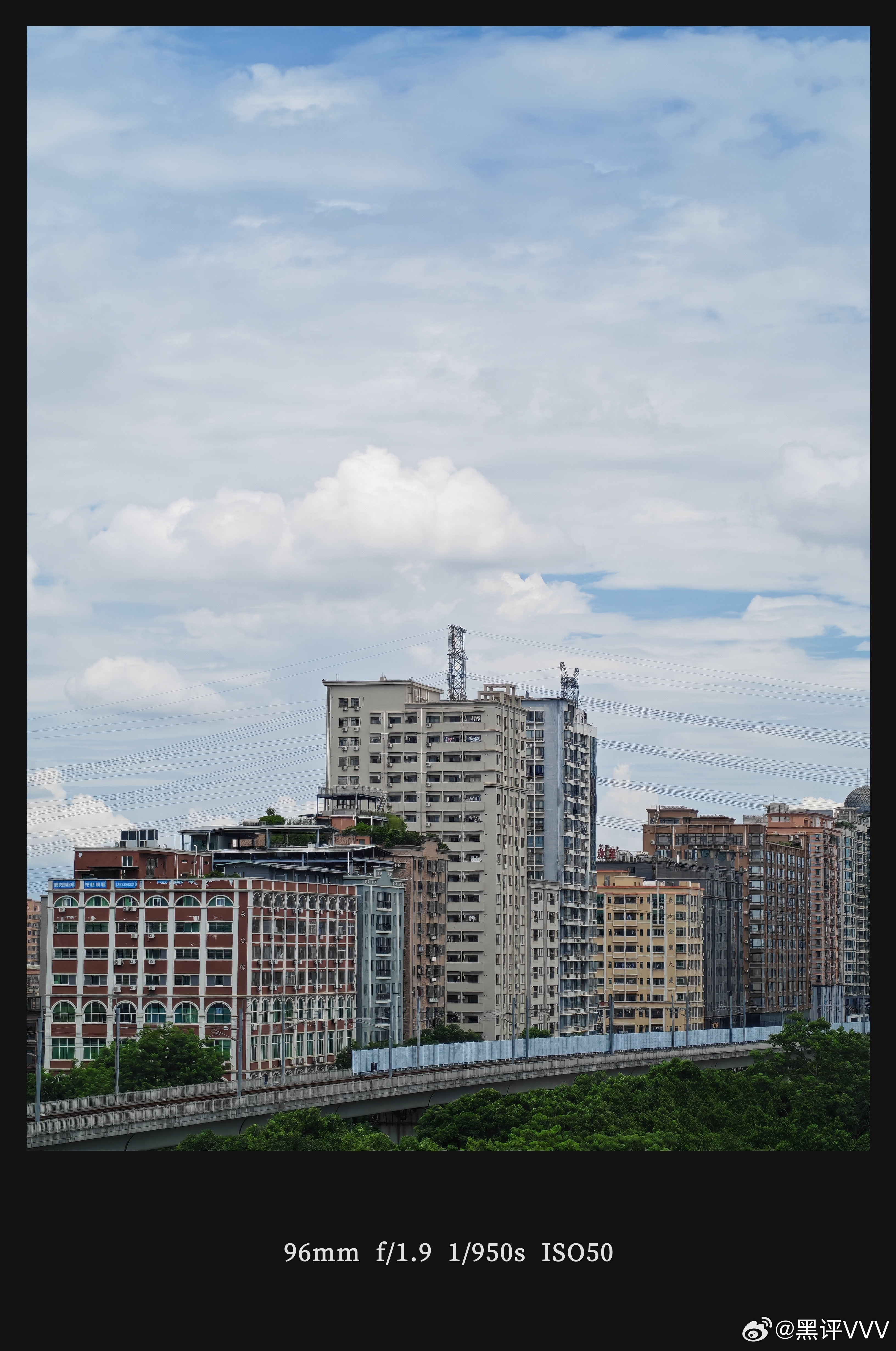 小折叠不仅仅拍人像很不错拍城市风光照片也很棒，很出片呀！​​​