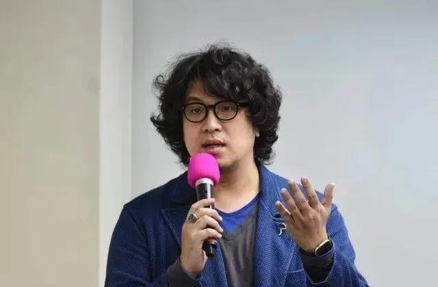 大陆出手严打“以商养独”，对“台独”顽固分子沈伯洋父子开刀！国台办今天一大早宣布