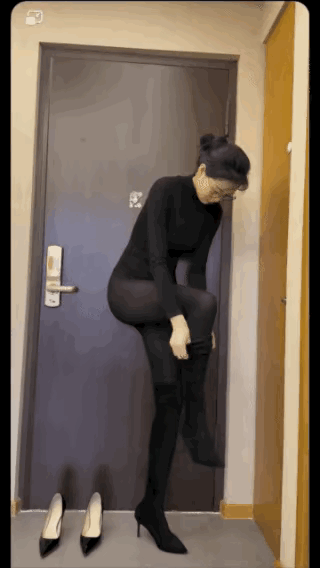 回到家，才能褪去一天的疲惫！甩掉高跟，在家才能享受脚踏实地的自由