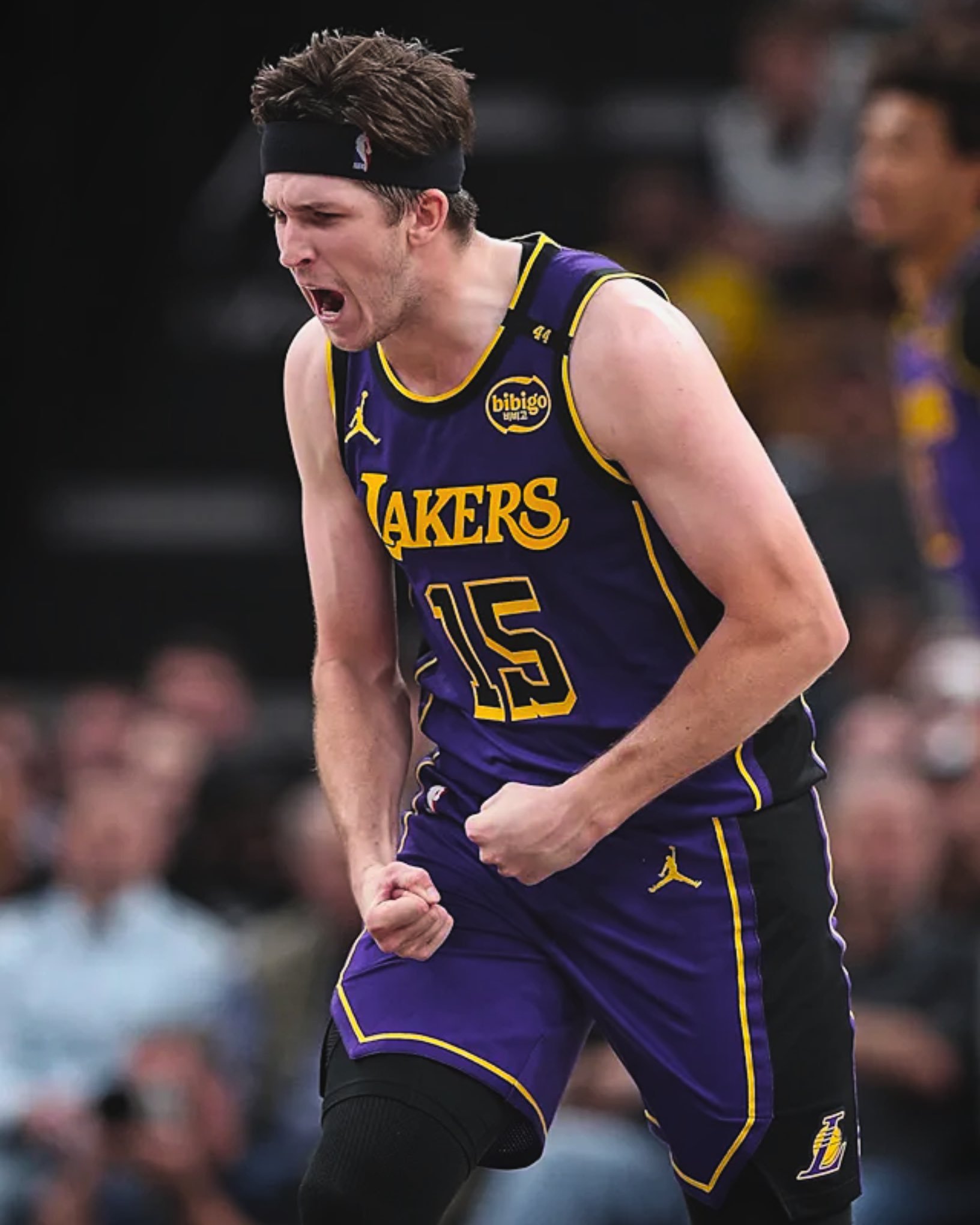 这样的里夫斯，值不值5年2.4亿美元？？——场均出战33.6分钟——轰下23.7