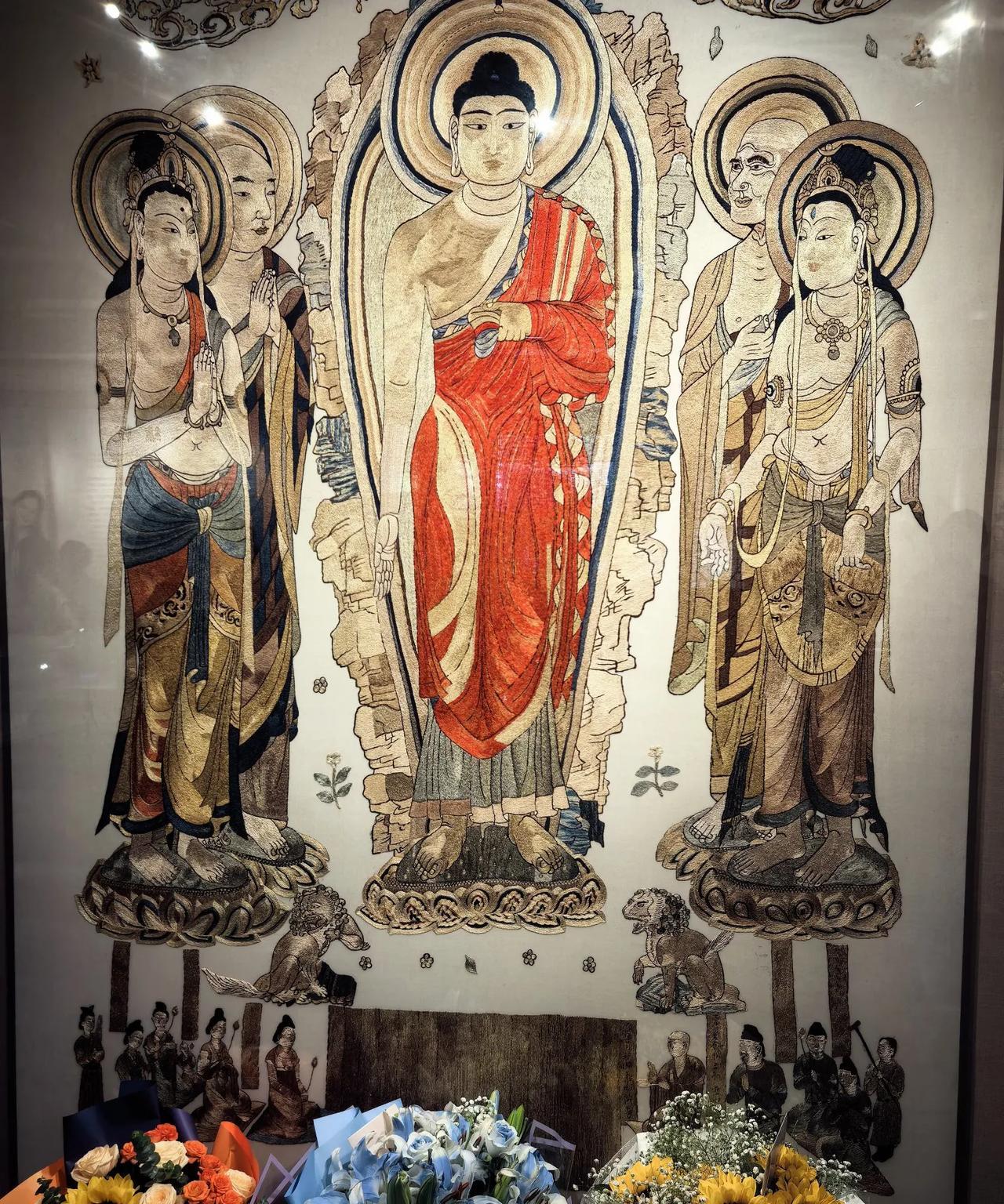 作家刘震云说：“要是给寺庙捐钱拜佛，人们就能升官发财、顺风顺水、平安健康，那寺庙