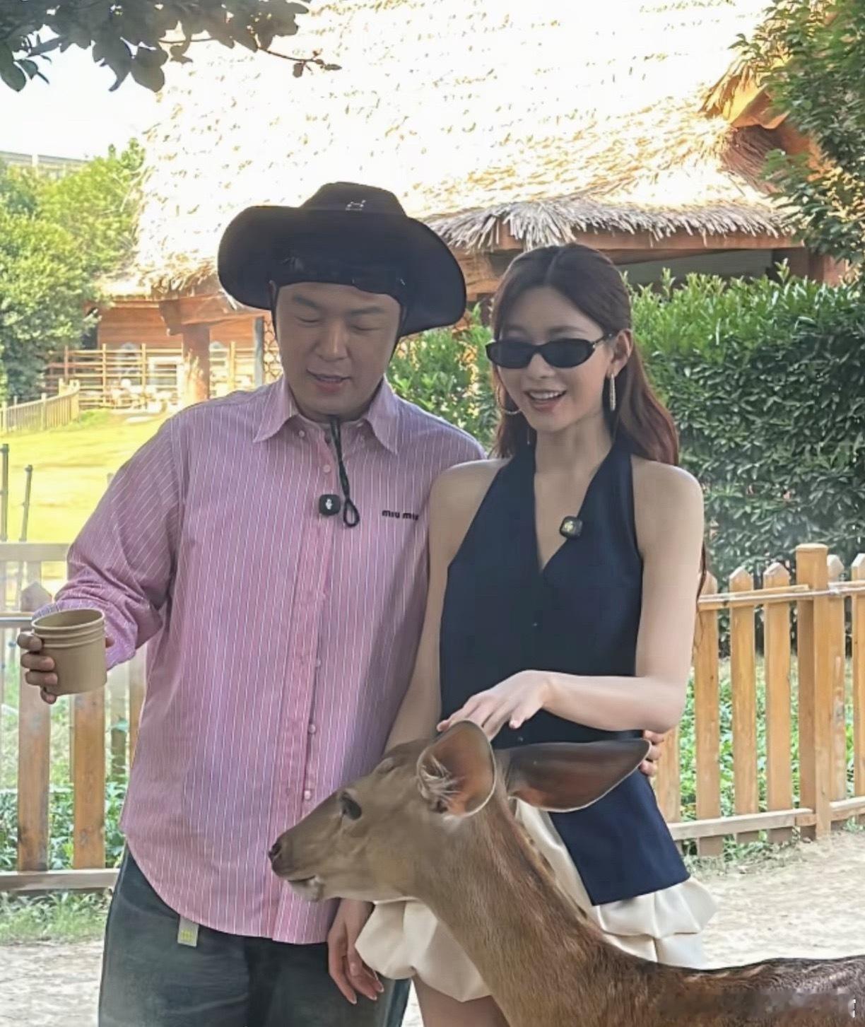 妈耶!沈梦辰这个直角肩是真实存在的么？