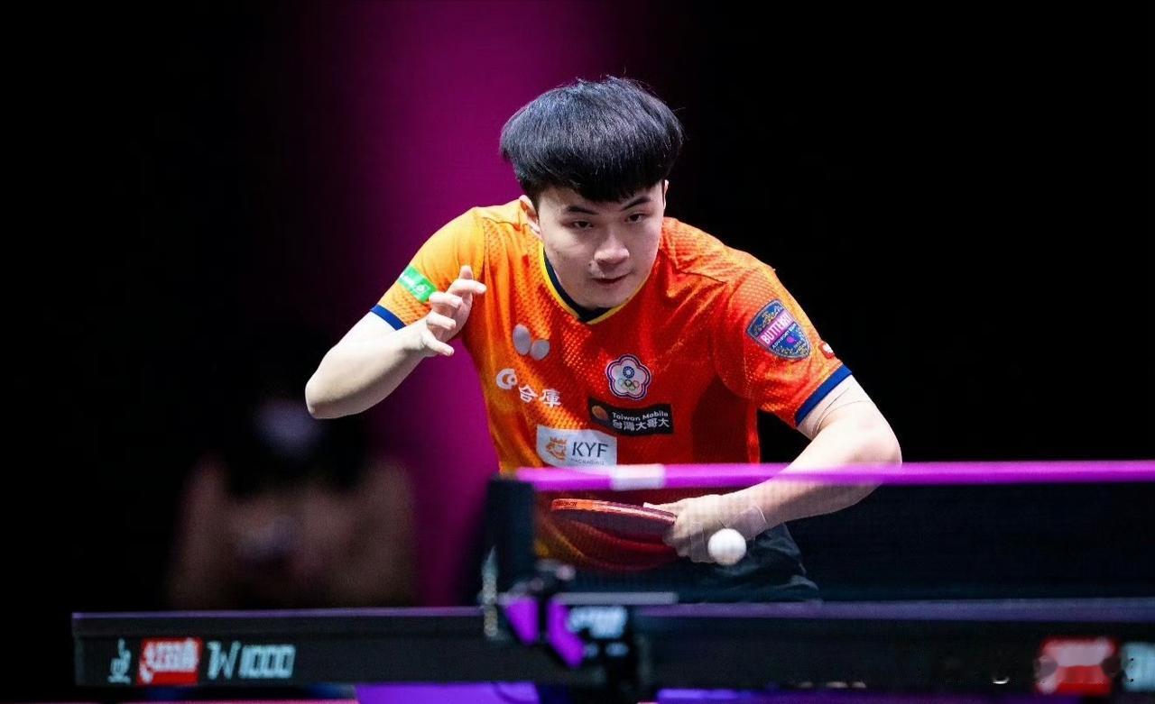 【直接击败张本智和，间接击败林诗栋和莫雷加德，林昀儒的这座男单冠军含金量十足！】