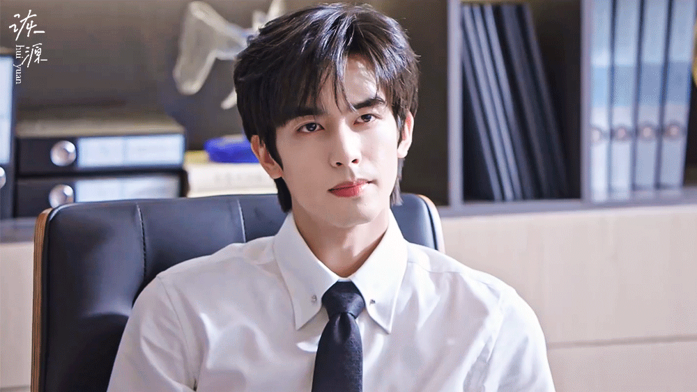 宋威龙《骄阳似我》林屿森/动图【现代】☽全糖啵啵·终极预告-一些帅气镜头