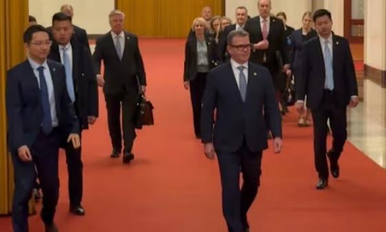 现在终于看明白了！芬兰这次访华的主要目的不是跟中国做生意，而是来寻找秩序。当