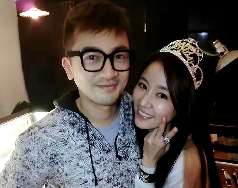 苏有朋不会结婚了，倒不是因为他已经52了，也不是他已经没欲望，而是他喜欢的那个人