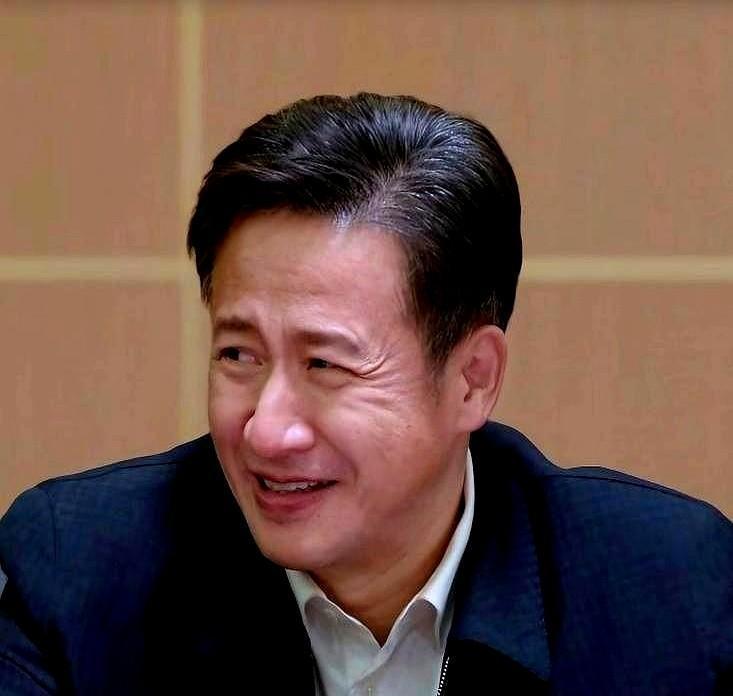 16年前，《士兵突击》剧组拒了孙红雷8万一集的报价，扭头把许三多的剧本塞给王宝强