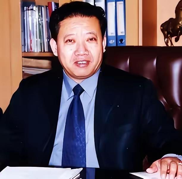 2018年，葵花药业董事长关彦斌与女秘书生下孩子，原配张晓兰得知后，放弃16亿财