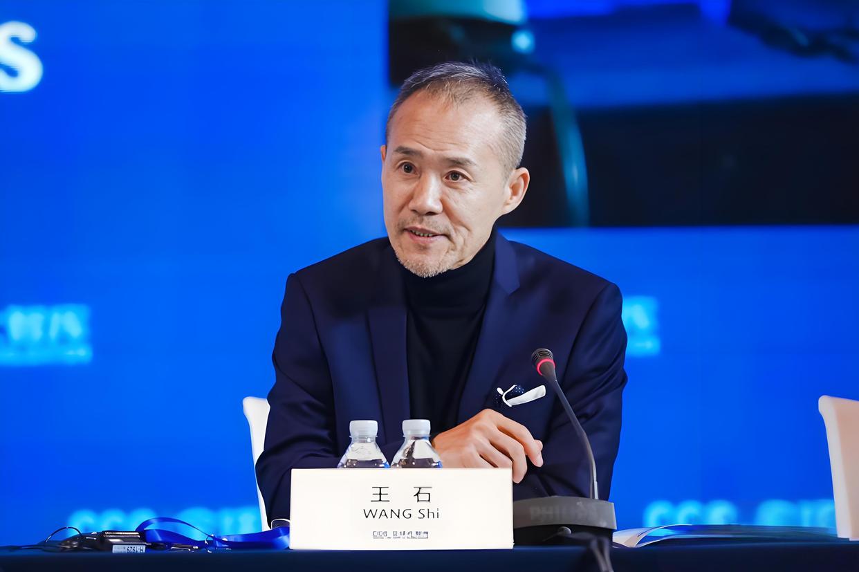 万科创始人王石表示：人的寿命过长对下一代没有好处。这句话一说出来，立马有网友提