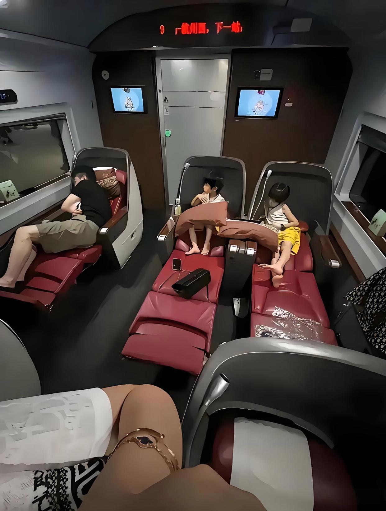 这就是挣钱的意义，出门不差钱[赞]