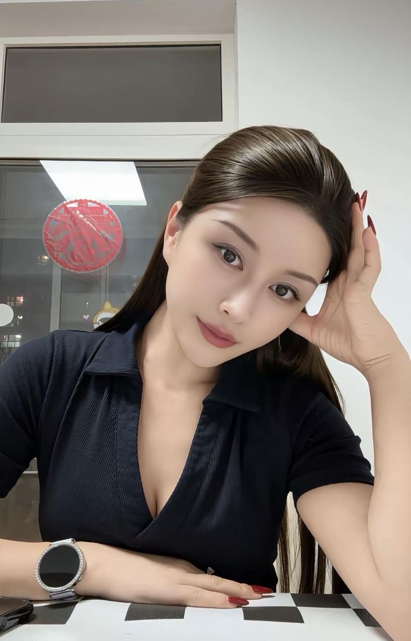靠自己的时候，你就会知道，有谁没谁多谁少谁一点都不重要.生活就像一个玄学越