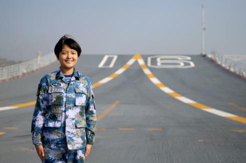 2018年，河北衡水的王心仪凭着707分的好成绩，考上了人人羡慕的北京大学，这事