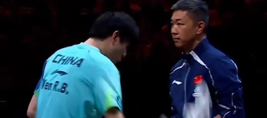 WTT大满贯4大没想到：温瑞博崩溃自称脑子全是浆糊，周启豪3-0横扫张本智和终结两连败，松岛辉空张本
