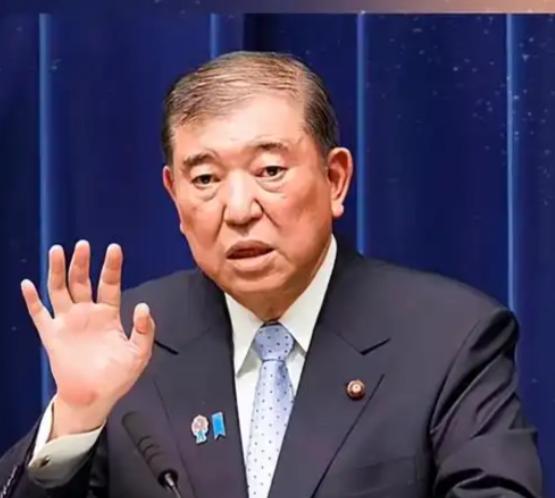 日本为何屡屡以国运为赌注侵华？许多人将之归咎于军国主义，但事实并非如此。真正的答