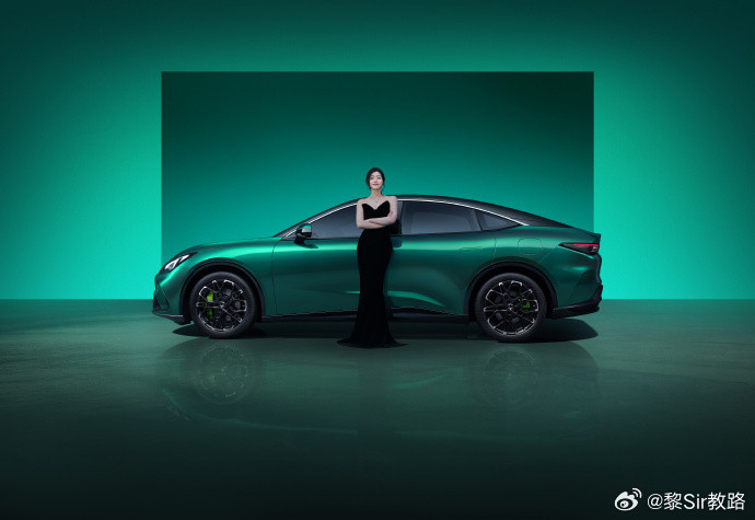 蓝眼狐是L3吗8775舱驾一体芯片+惯导双目立体视觉系统，是这一切流畅体验的底