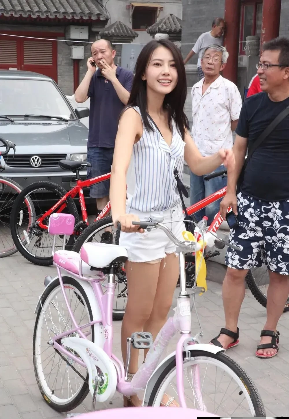 高圆圆早期未修生图惊艳