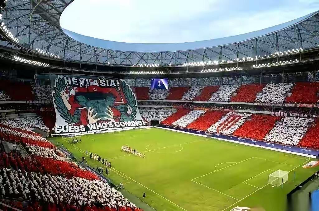 成都蓉城夺冠必须满足以下几个条件!一、蓉城自己不失误最后两轮全胜,再满足第二个